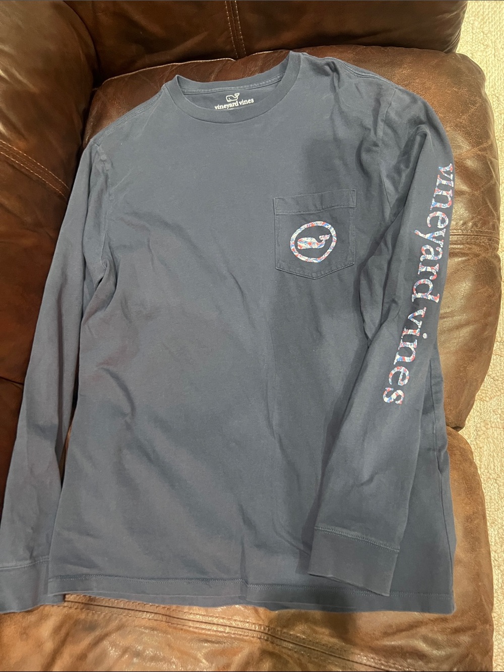 Vineyard Vines Men's Navy Long-Sleeve Pocket Tee with Logo Sleeve Small